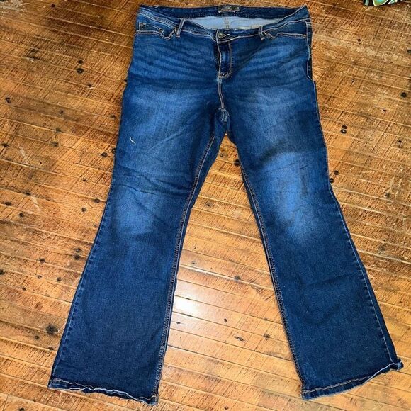 Torrid dark wash size 22R Luxe slim Boot cut western jeans - Picture 2 of 5